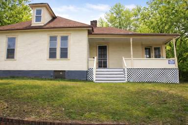 Main picture of 45 Mound St