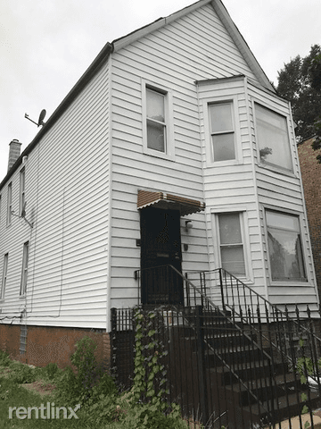 Main picture of 7300 S Kenwood Ave