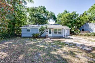 Main picture of 1675 Sunset Blvd
