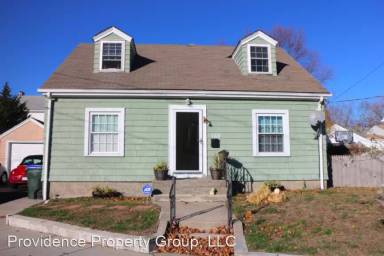 Main picture of 165 Whitford Ave