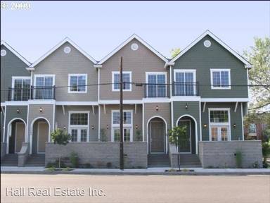 Main picture of 12284 SW 2nd St