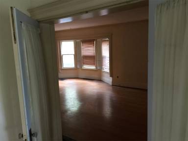 Main picture of 24 Girton Pl