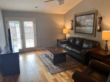 Main picture of 101 Gandy Dr