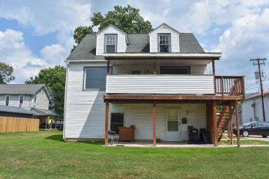 Main picture of 22 N Washington St