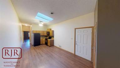 Main picture of 116 1/2 N 5th St