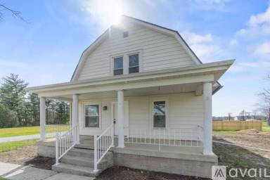 Main picture of 6921 Hazelett Rd
