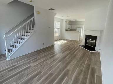 Main picture of 1509 Cove Creek Cir