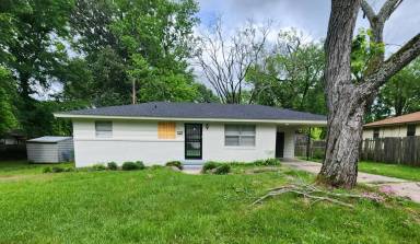 Main picture of 9413 Crofton Dr