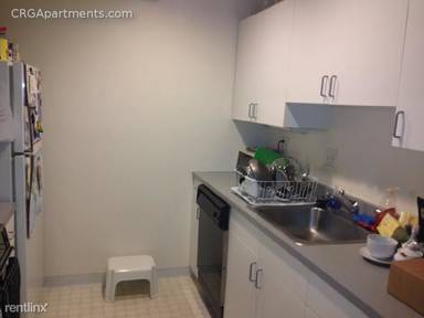 Main picture of 17 Bow St