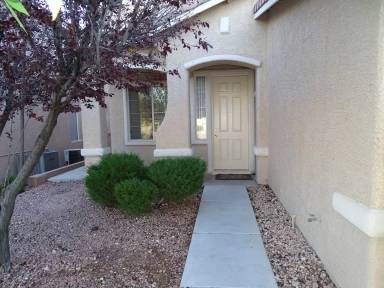 Main picture of 9849 Ridge Hill Ave