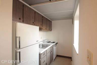 Main picture of 1230 E End Ave