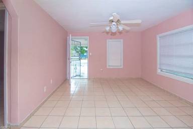 Main picture of 1878 NW 112th Ter