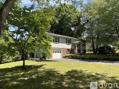 Main picture of 6957 Vicksburg Ln
