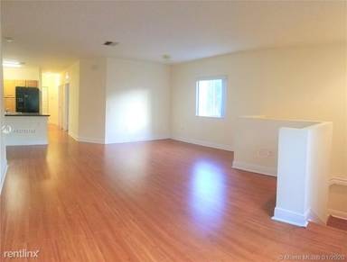 Main picture of 3335 Palomino Dr