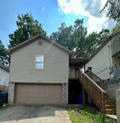 Main picture of 144 Colfax St