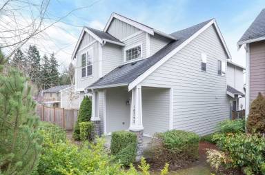 Main picture of 18501 97th Ave E