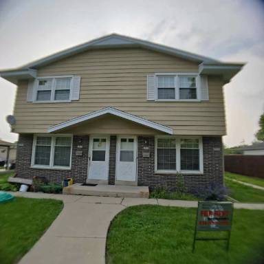 Main picture of 2830 S 61st St