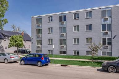 Main picture of Uptown Landing - 621 1st Street Southwest - 305