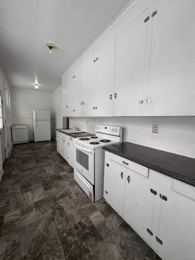 Main picture of 1119 College Ave