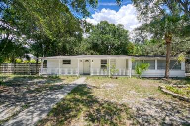 Main picture of 1423 S Shade Ave