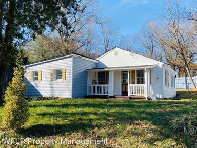 Main picture of 2215 Old Forest Rd