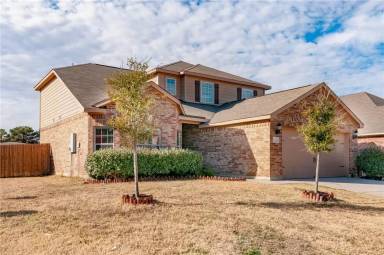 Main picture of 12216 Arbor Lake Rd