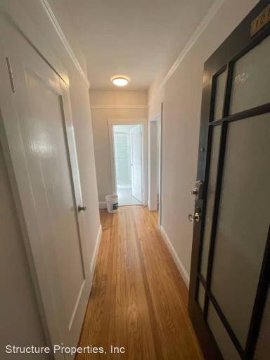 Main picture of 221 24th Ave