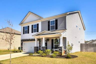 Main picture of 395 Chesapeake Dr