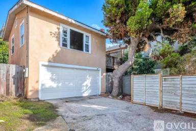 Main picture of 204 S Guadalupe Ave