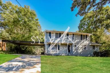 Main picture of 501 Villa Ave SE