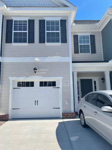 Main picture of 2105 Belden Ave