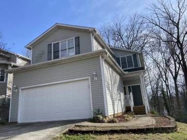 Main picture of 526 Farmingdale Rd SE