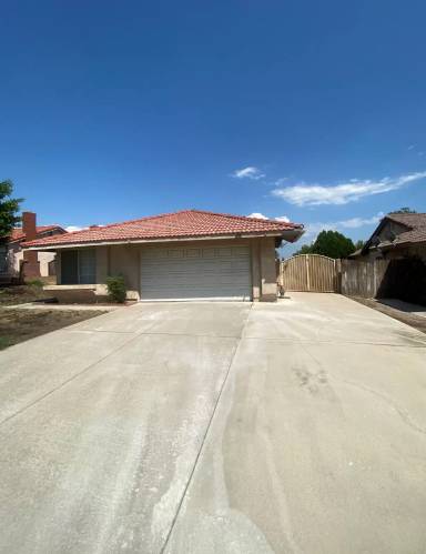 Main picture of 7335 Ferndale Ave