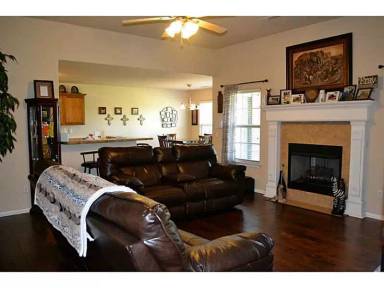 Main picture of 1704 SW F St