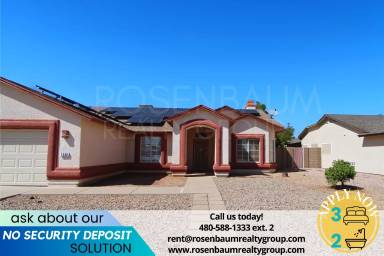 Main picture of 1646 E Melissa St