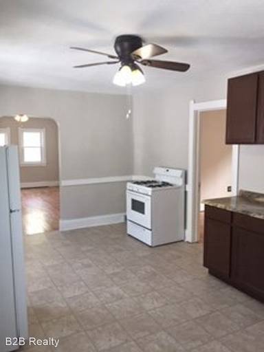 Main picture of 2115 Dowd Ave
