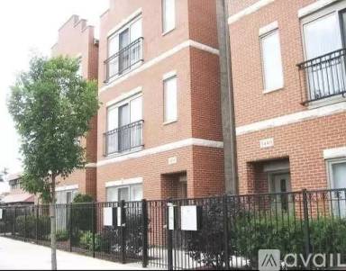 Main picture of 3438 N Harlem Ave