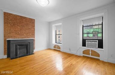 Main picture of 156 E 64th St