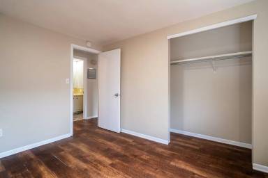Main picture of 222 Robert Dr