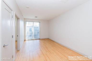 Main picture of West Square Apartments