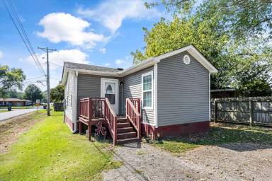 Main picture of 1201 W Washington St