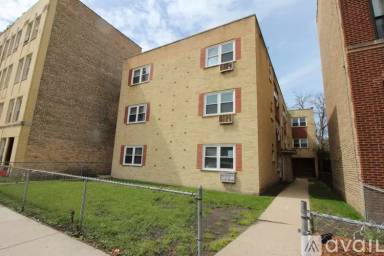 Main picture of 1642 W Morse Ave