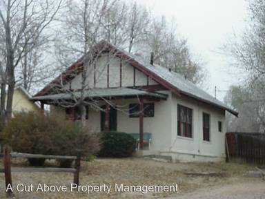 Main picture of 127 S Institute St