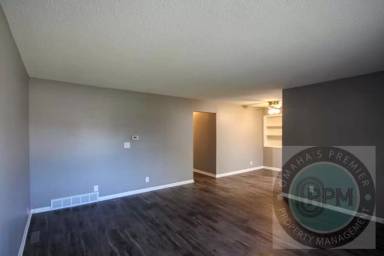 Main picture of 12317 Weir St