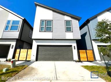 Main picture of 18330 W Centro Cir