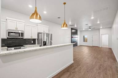 Main picture of 7016 40th St