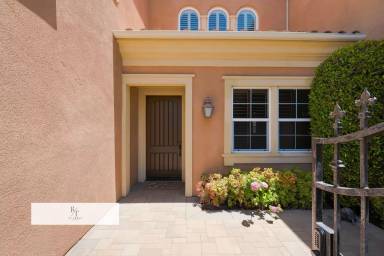 Main picture of 540 N Bardsdale Pl