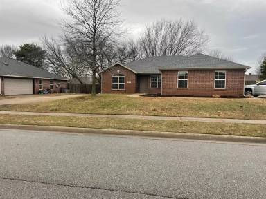 Main picture of 1493 N Hazeltine Dr