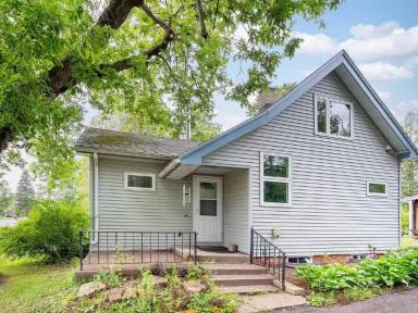 Main picture of 307 E Locust St