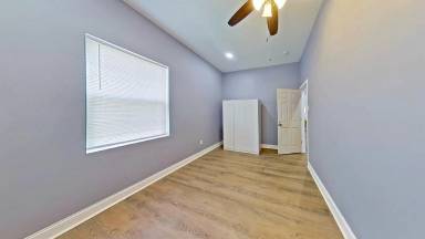 Main picture of 281 N Warman Ave